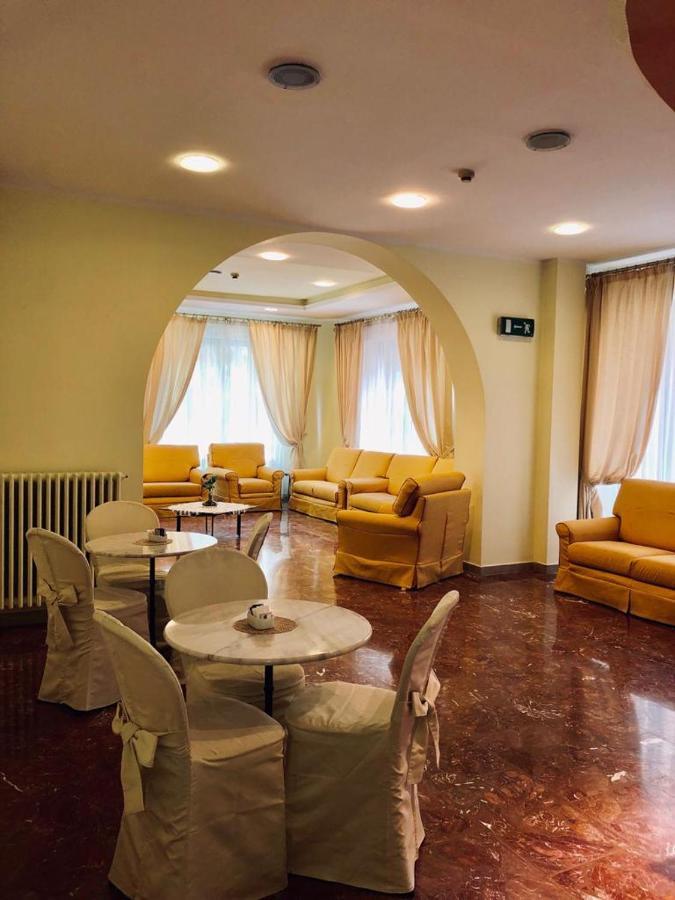 Hotel Primarosa 살소마지오레테르메 외부 사진